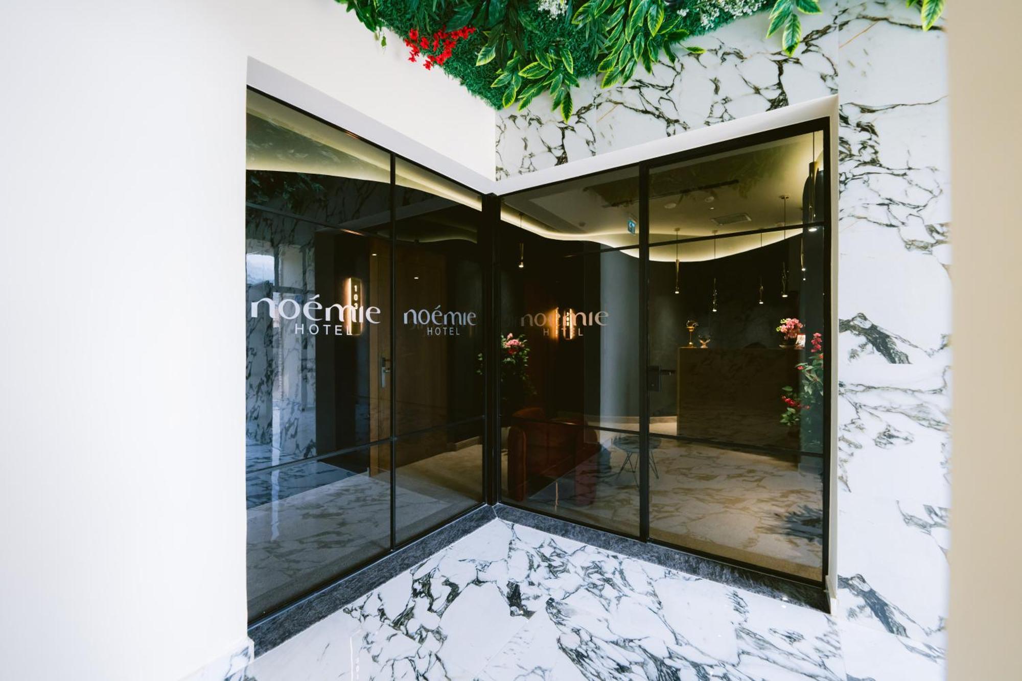 Noemie Hotel Himare Ngoại thất bức ảnh