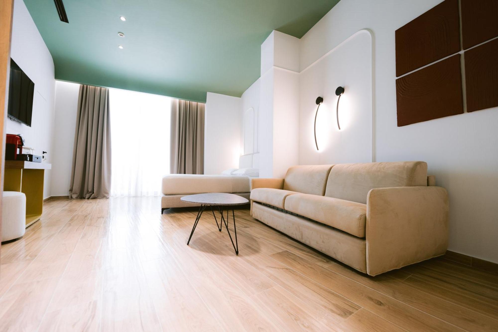Noemie Hotel Himare Ngoại thất bức ảnh