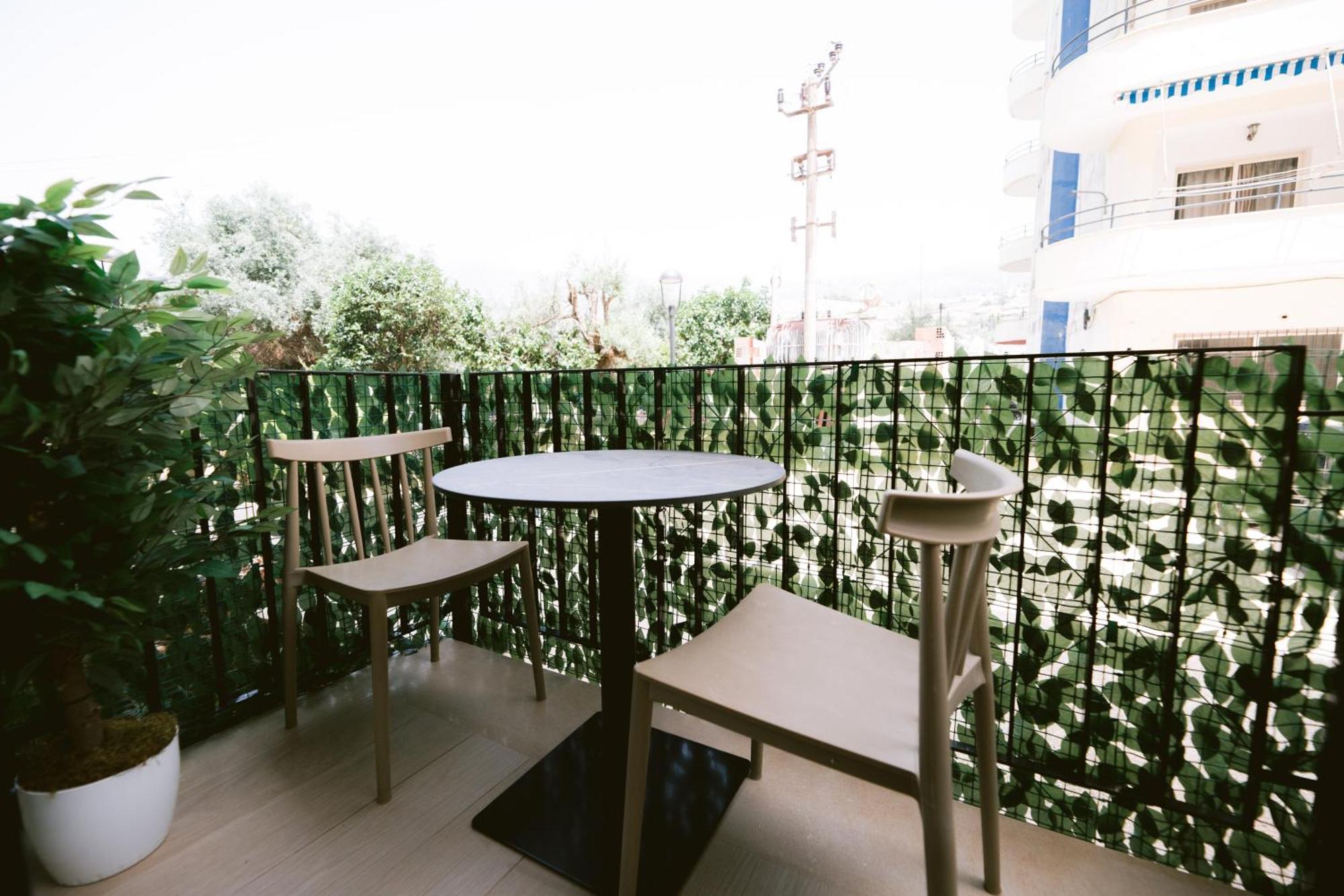 Noemie Hotel Himare Ngoại thất bức ảnh