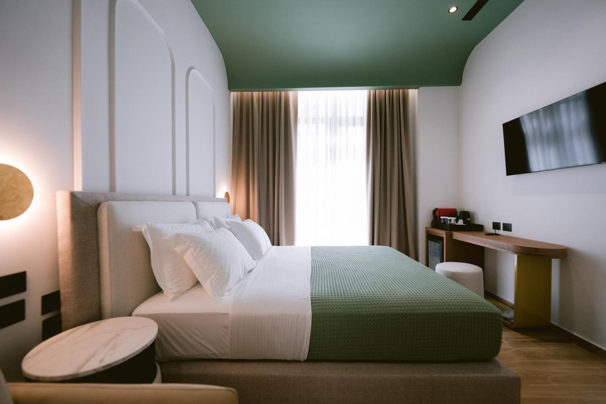 Noemie Hotel Himare Ngoại thất bức ảnh