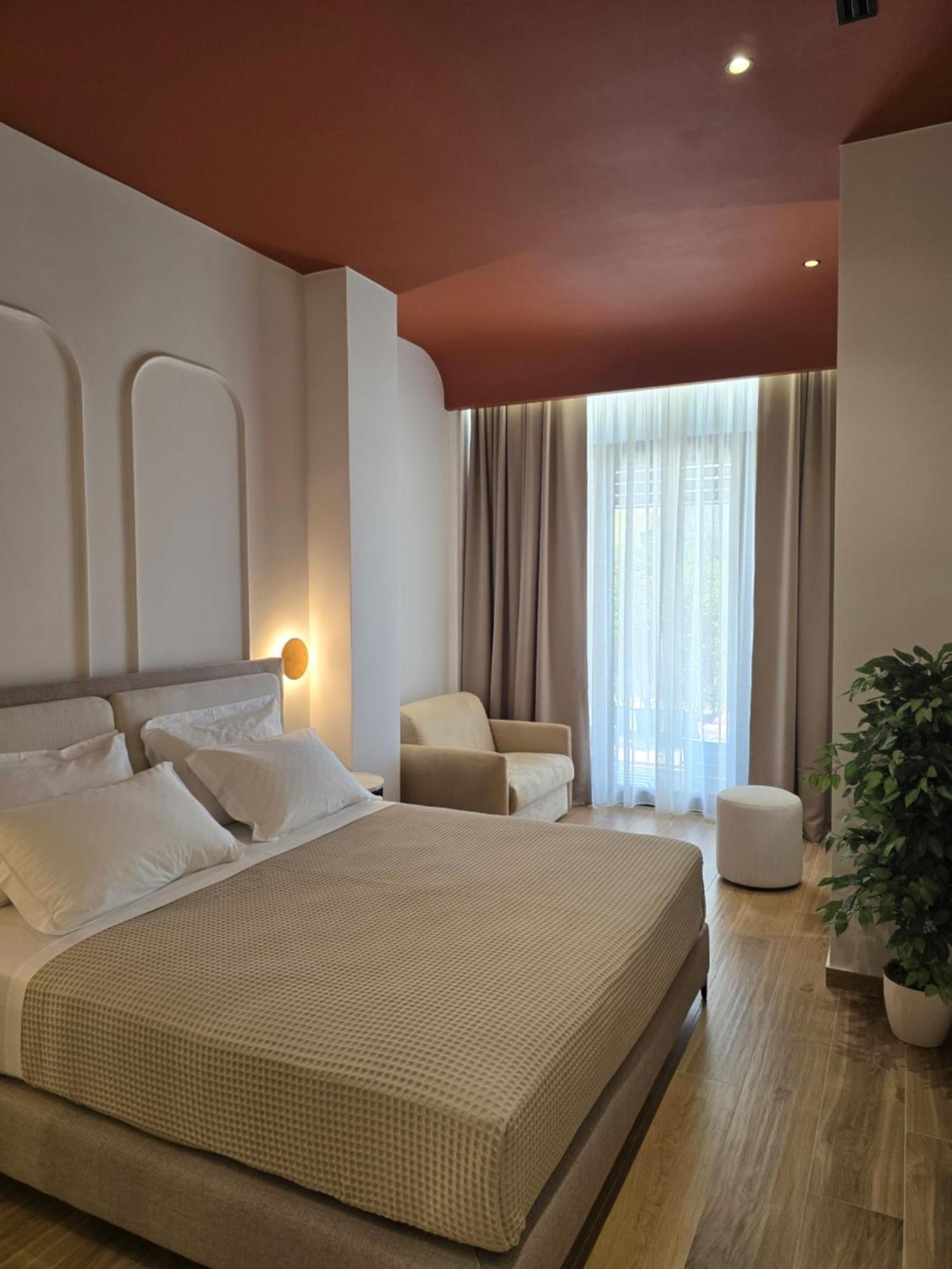 Noemie Hotel Himare Ngoại thất bức ảnh