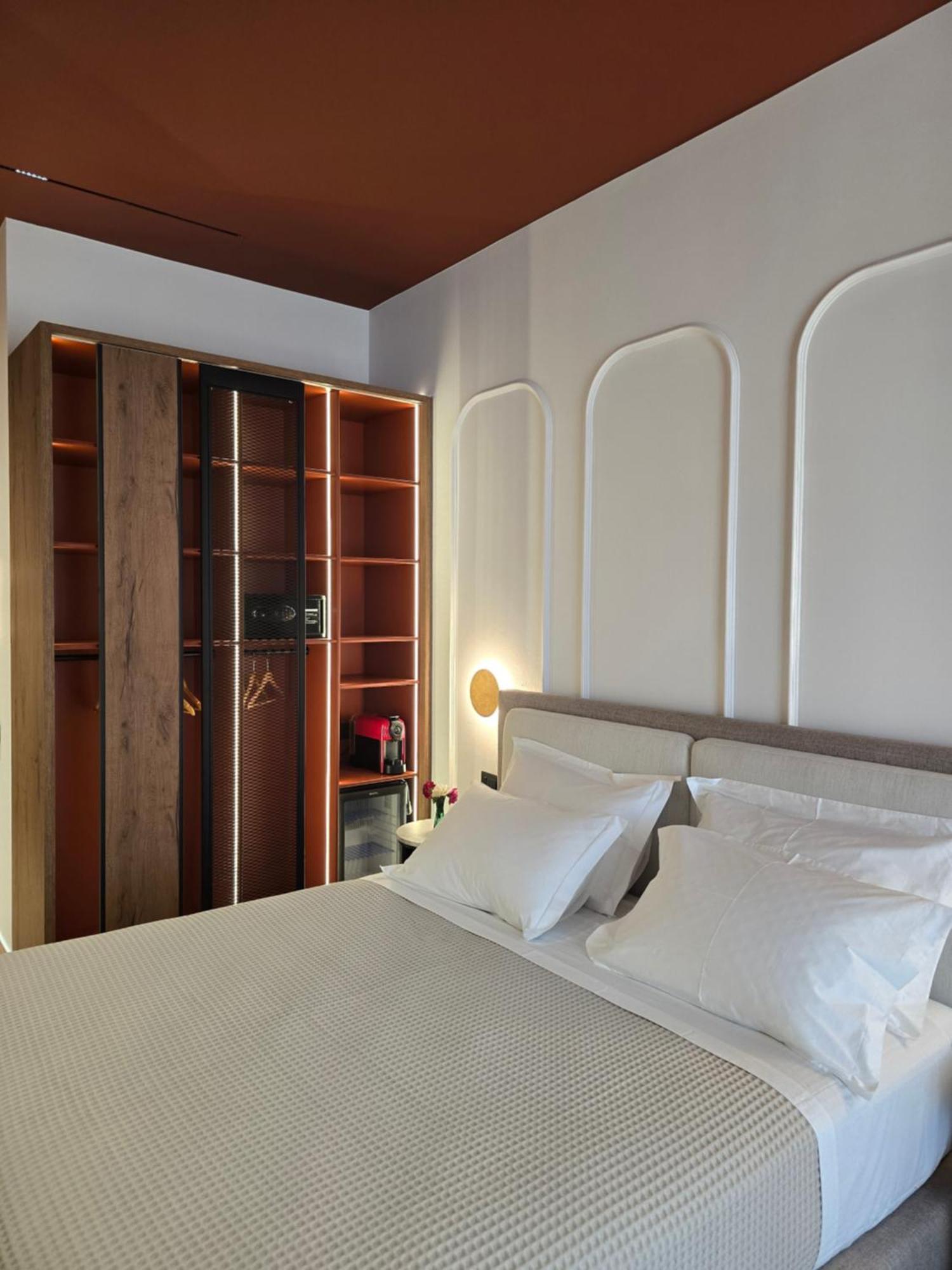 Noemie Hotel Himare Ngoại thất bức ảnh